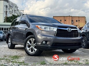 Toyota Highlander 2016