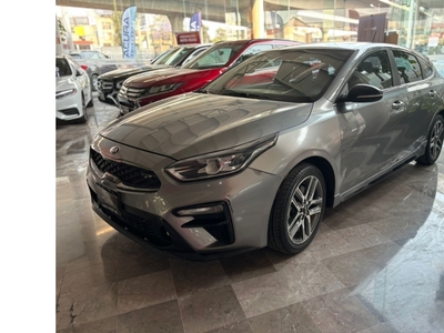 Kia Forte2.0 Hb 5 p GT Line At