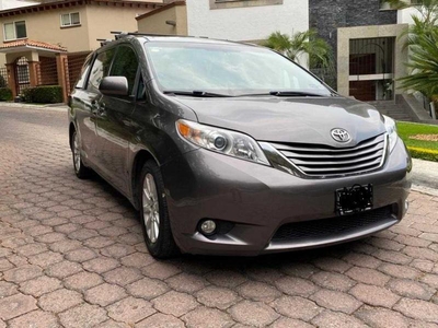 Toyota Sienna 3.5 Xle V6 Qc At