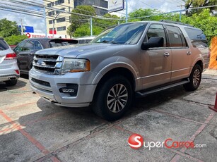 Ford Expedition XLT 2017