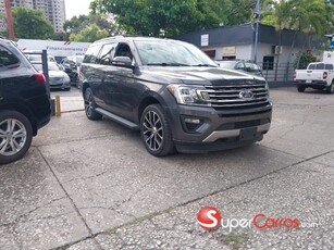 Ford Expedition XLT 2018