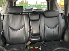 Se pone en venta Toyota RAV4 2011