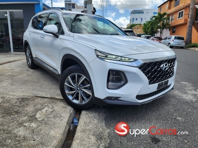 Hyundai Santa Fe SE 2019