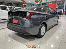 Pongo a la venta cuanto antes posible un Toyota Prius en excelente condicción