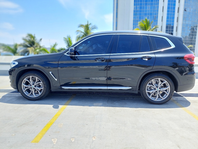 BMW X3 5p xDrive 30i X Line L4/2.0/T Aut