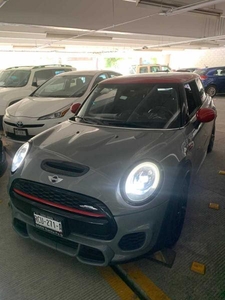 MINI John Cooper Works 2.0 Hot Chilli At