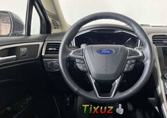 Auto Ford Fusion 2018 de único dueño en buen estado