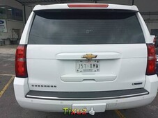 Chevrolet Suburban 2017 impecable en Tlalpan