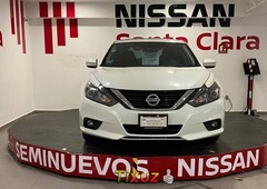 Nissan Altima 2017 en buena condicción