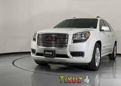 Pongo a la venta cuanto antes posible un GMC Acadia en excelente condicción