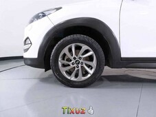 Pongo a la venta cuanto antes posible un Hyundai Tucson en excelente condicción