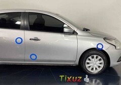 Pongo a la venta cuanto antes posible un Nissan Versa en excelente condicción