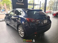 Se vende urgemente Mazda 3 2016 en Iztacalco