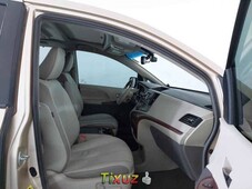 Venta de Toyota Sienna 2013 usado Automatic a un precio de 385999 en Juárez