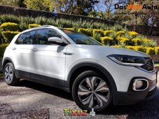 Volkswagen TCross 2020 en buena condicción