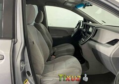 Venta de Toyota Sienna 2017 usado Automatic a un precio de 382999 en Juárez