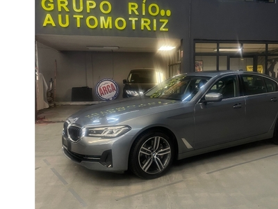 BMW Serie 52.0 530IA AT