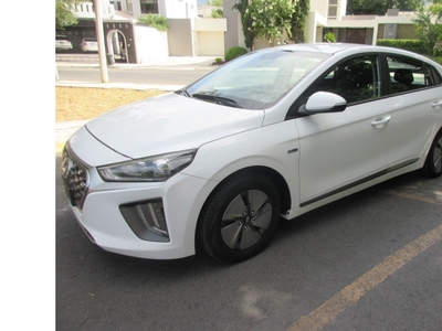 Hyundai Ioniq1.6 Gls Premium Híbrido At