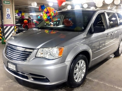 Chrysler Town Country