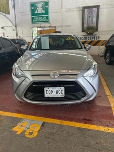 Toyota Yaris R