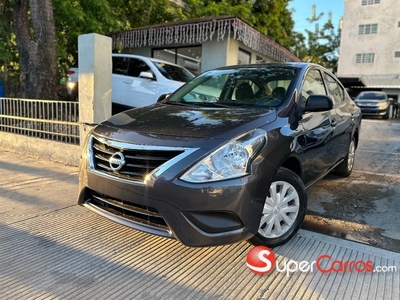 Nissan Versa 2020