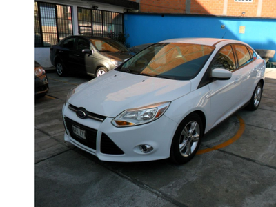 FORD FOCUSZ2A 4 PTS. SEDÁN, SE, TA 6, RA-16