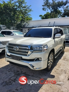Toyota Land Cruiser VXR 2019
