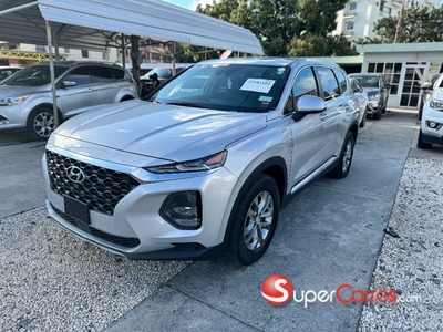 Hyundai Santa Fe SE 2019