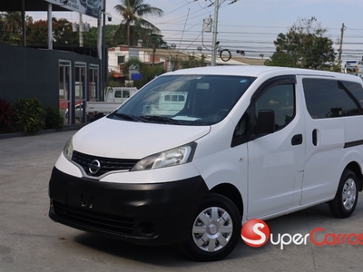 Nissan NV 200 2019