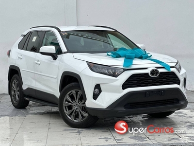 Toyota RAV4 LE 2019