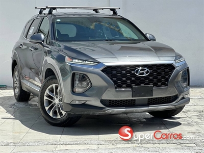 Hyundai Santa Fe SE 2019