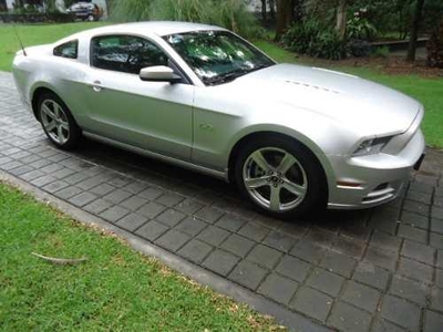 ford mustang ´12 plata