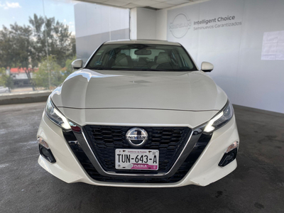 Nissan Altima 2.0 Exclusive At 2020