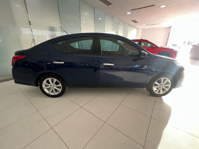 Nissan Versa 1.6 Advance Mt