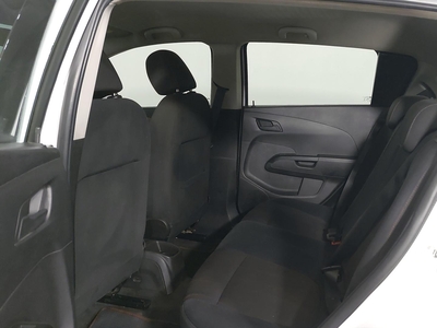 Chevrolet Sonic 1.6 MT J LT Hatchback 2016