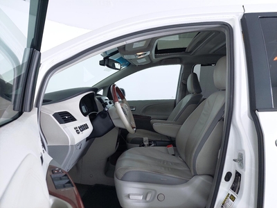 Toyota Sienna 3.5 LIMITED AT Minivan 2014