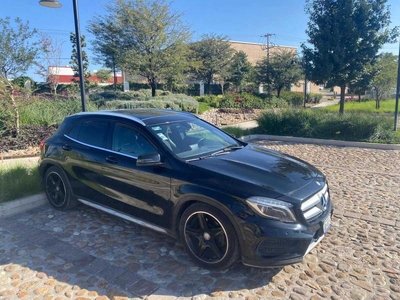 Mercedes-Benz Clase GLA 2.0 250 Cgi Sport Con Techo At