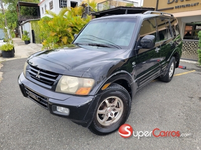 Mitsubishi Montero Limited 2002