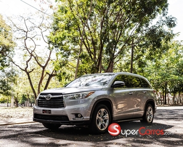 Toyota Highlander Limited 2015