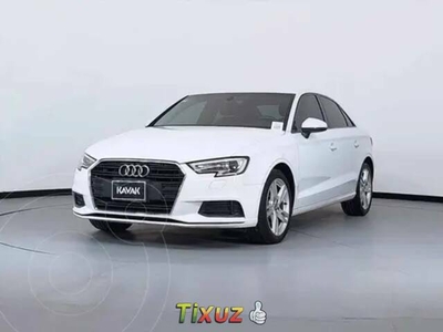 Audi A3 Sedán Sedán 14L Dynamic Aut