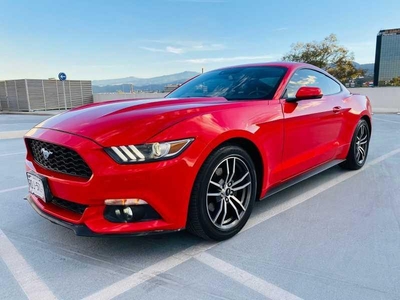 Ford Mustang Ecoboost 4 Cil
