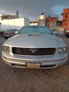 Ford Mustang Mustang T/a Coupe V6