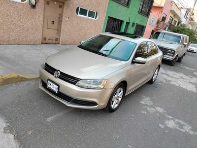 Volkswagen Jetta 2.5 Style Active 5vel Mt