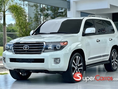 Toyota Land Cruiser VXR 2015