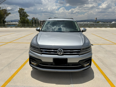 Volkswagen Tiguan 1.4 Wolfsburg Edition At
