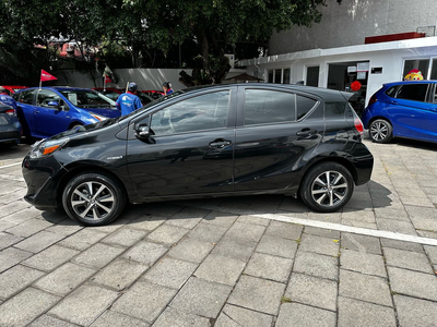 Toyota Prius 2018