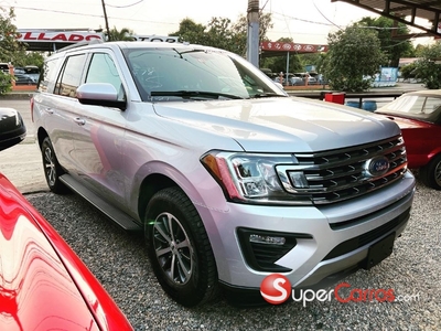 Ford Expedition XLT 2018