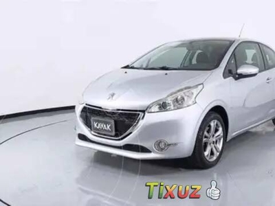 Peugeot 208 16L Allure 3P