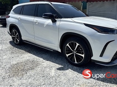 Toyota Highlander XSE 2021