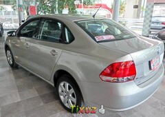 Volkswagen Vento 2015 usado en Naucalpan de Juárez